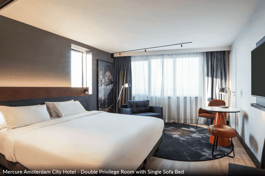 Mercure Amsterdam City Hotel - Double Privilege Room with Single Sofa Bed