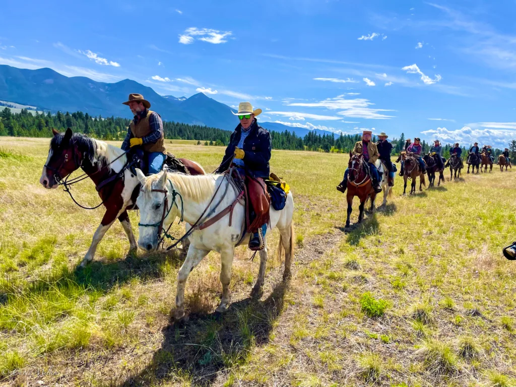 The Bar W Guest Ranch - Cattle Drive