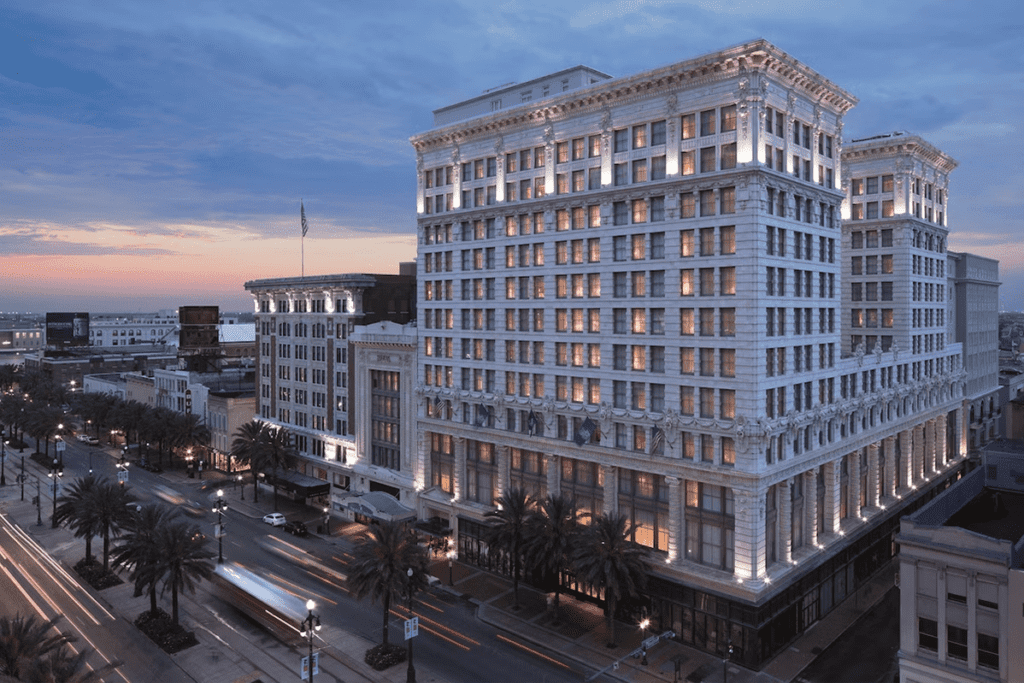 02 - The Ritz-Carlton, New Orleans 1-min