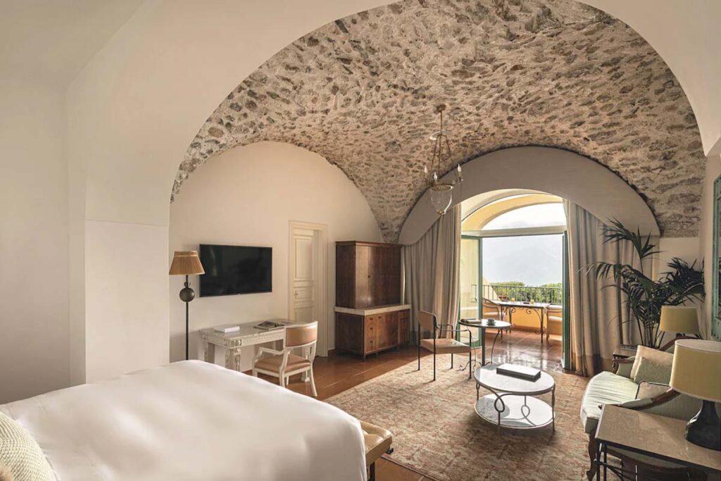 01 - Belmond Hotel Caruso 10