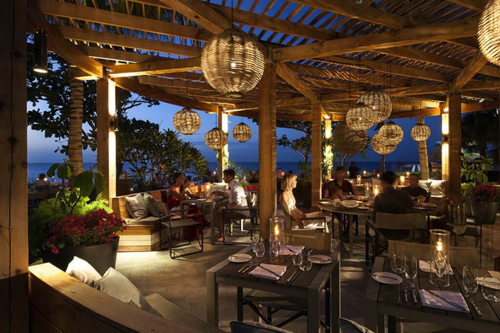 01 - Grace Bay Club 09