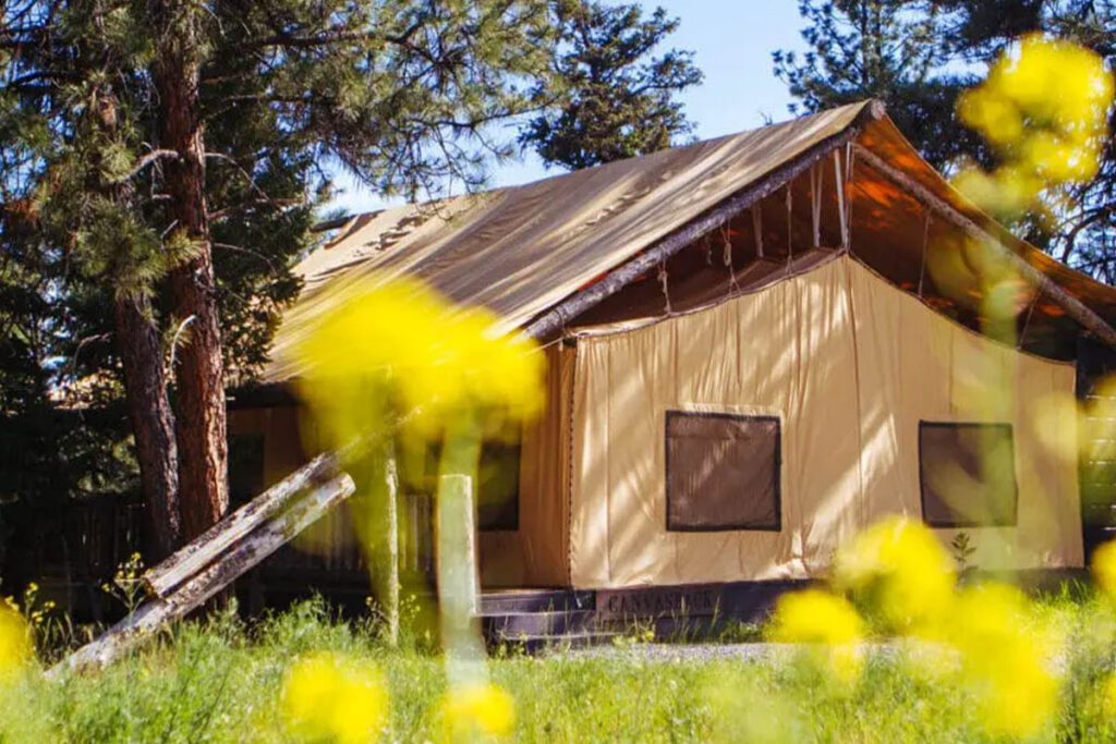 01 - The Resort at Paws Up, Montana 02 B