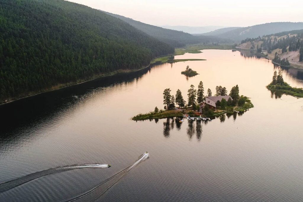 01 - The Resort at Paws Up, Montana 05