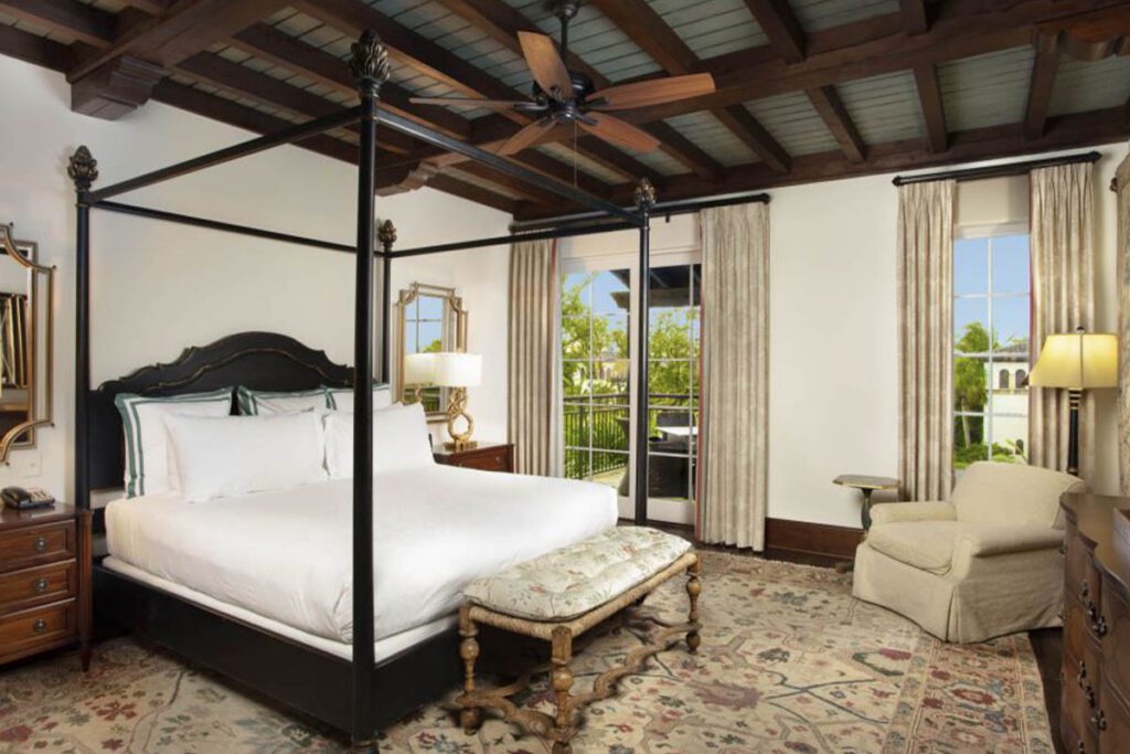 04 - The Cloister at Sea Island 02
