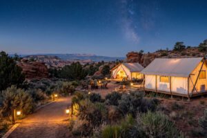 luxury stargazing experiences USA
