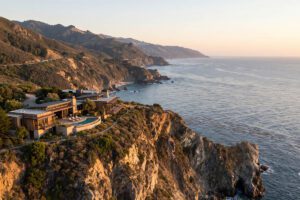 luxury summer getaways USA