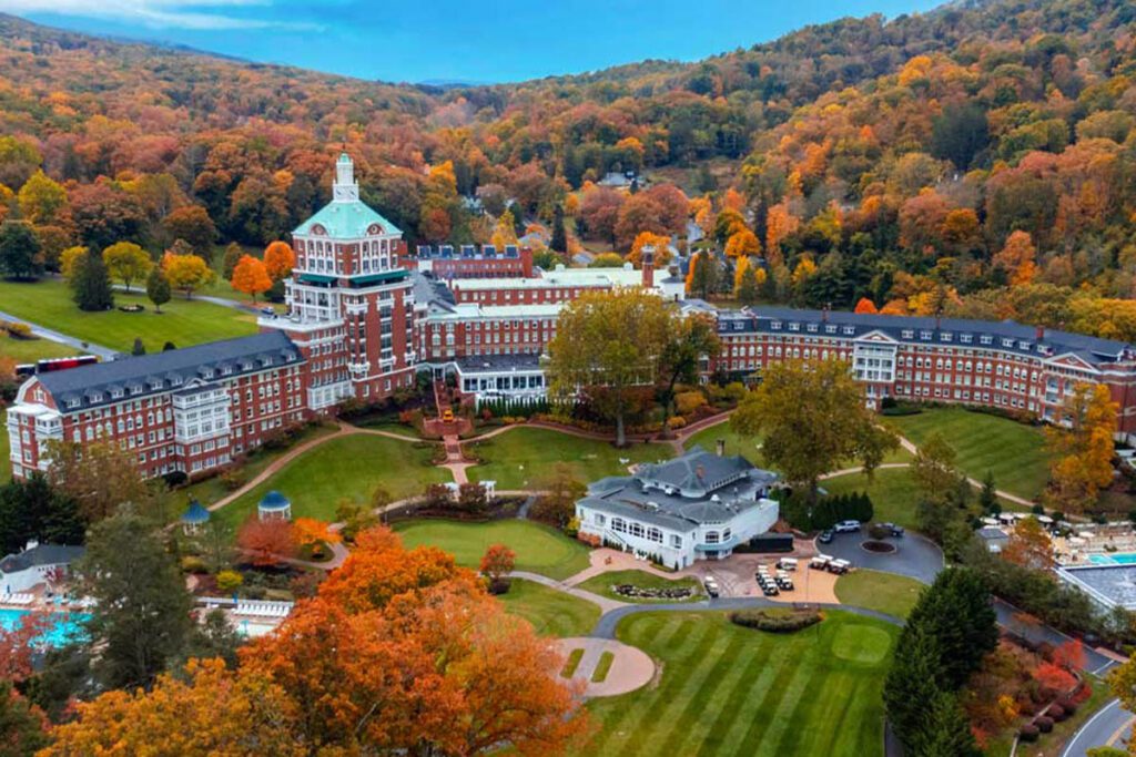 03 - The Omni Homestead Resort & Spa, Virginia 01
